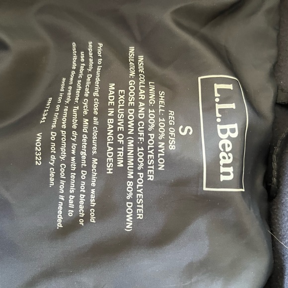 L.L Bean Goose Down Black Puffer - Small EUC - Picture 2 of 3